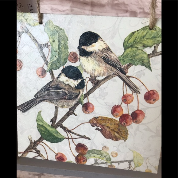 Bird Decor - Picture 2 of 3